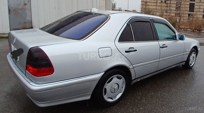 Mercedes C 200 1995, 380,000 km - 2.0 л - Bakı