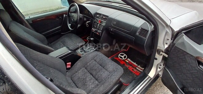 Mercedes C 200 1995, 380,000 km - 2.0 л - Bakı