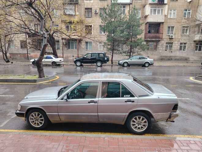 Mercedes 190 1993, 356,352 km - 1.8 л - Bakı
