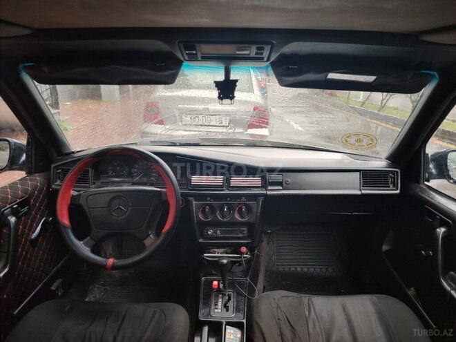 Mercedes 190 1993, 356,352 km - 1.8 л - Bakı