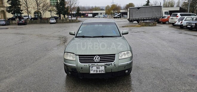 Volkswagen Passat 2001, 254,000 km - 1.8 l - Şamaxı