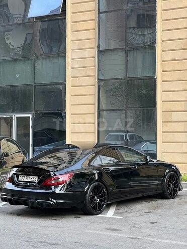 Mercedes CLS 500 4MATIC-13