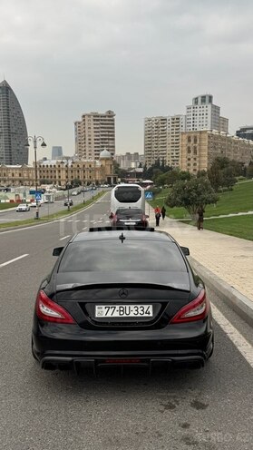 Mercedes CLS 500 4MATIC-10