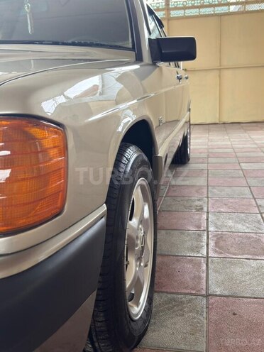 Mercedes 190 1992, 435,593 km - 2.0 l - Ağcabədi