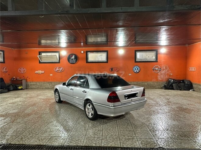 Mercedes C 240 1997, 380,000 km - 2.4 l - Sumqayıt