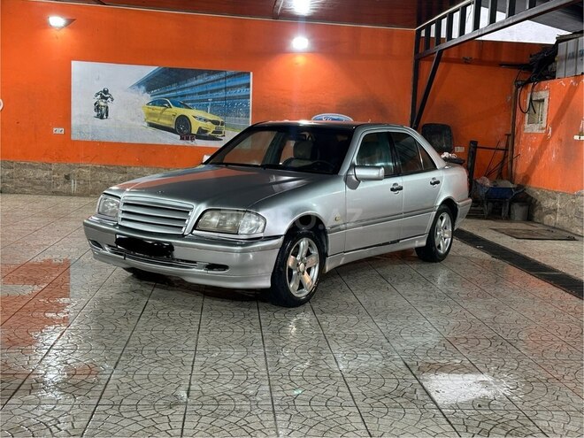 Mercedes C 240 1997, 380,000 km - 2.4 l - Sumqayıt