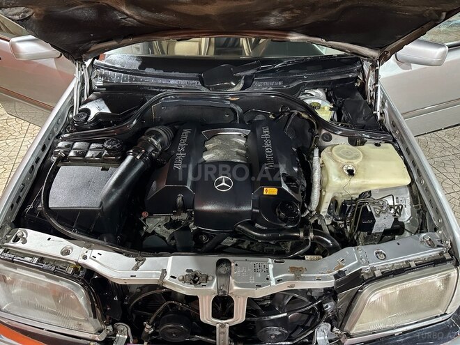 Mercedes C 240 1997, 380,000 km - 2.4 l - Sumqayıt