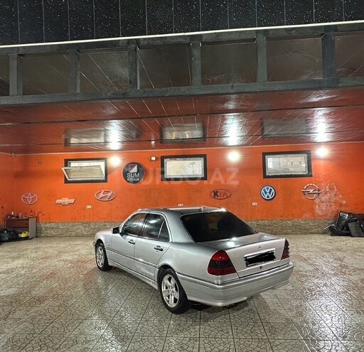 Mercedes C 240 1997, 380,000 km - 2.4 l - Sumqayıt