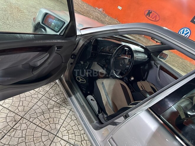 Mercedes C 240 1997, 380,000 km - 2.4 l - Sumqayıt