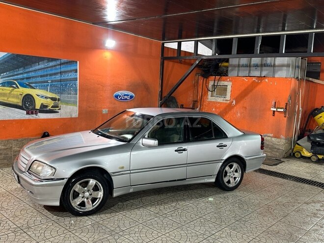 Mercedes C 240 1997, 380,000 km - 2.4 l - Sumqayıt