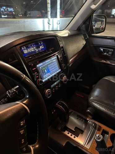 Mitsubishi Pajero 2007, 310,000 km - 3.0 l - Xırdalan