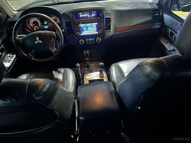 Mitsubishi Pajero 2007, 310,000 km - 3.0 l - Xırdalan