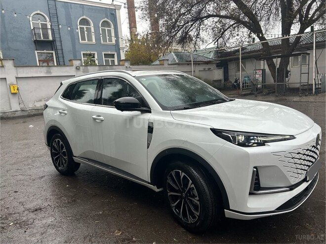 Changan CS 55 Plus 2025, 0 km - 1.5 l - Bakı