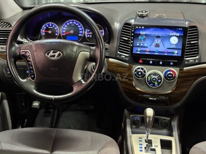 Hyundai Santa Fe-17