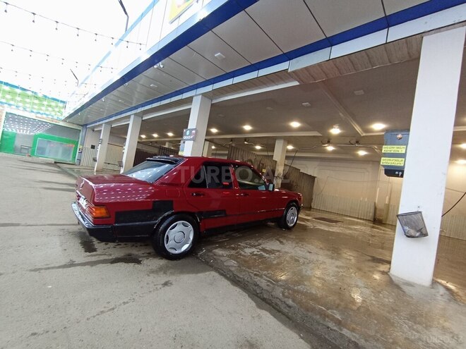 Mercedes 190 1986, 450,000 km - 2.0 l - Lənkəran