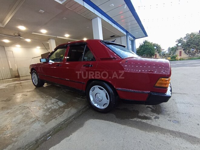 Mercedes 190 1986, 450,000 km - 2.0 l - Lənkəran