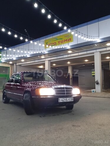 Mercedes 190 1986, 450,000 km - 2.0 l - Lənkəran