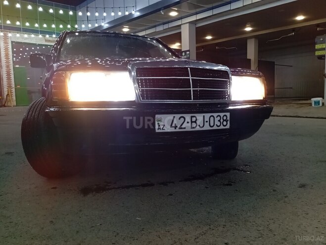 Mercedes 190 1986, 450,000 km - 2.0 l - Lənkəran