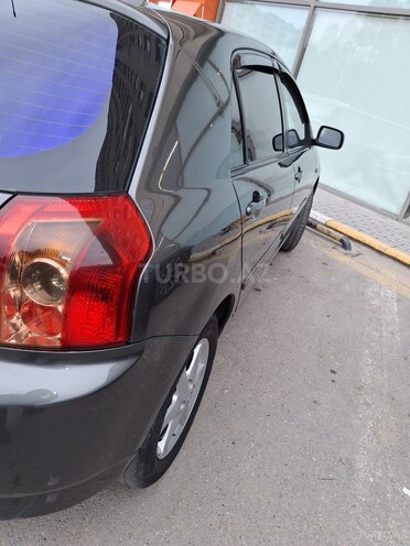Toyota Corolla 2006, 290,000 km - 1.4 l - Sumqayıt