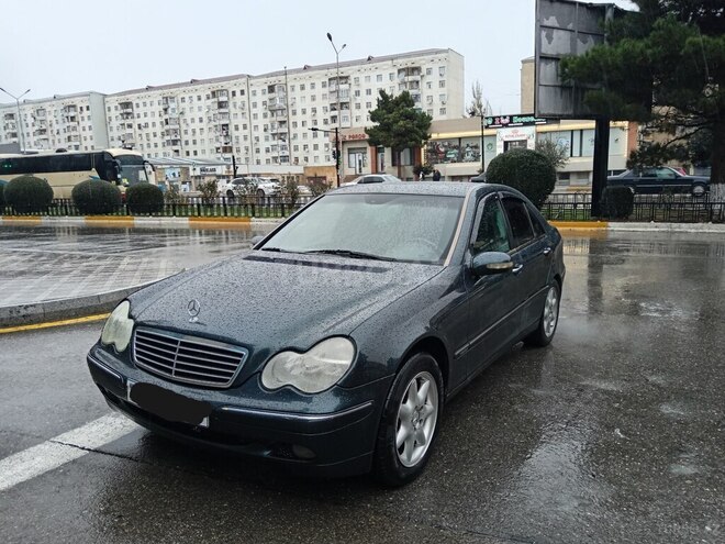Mercedes C 240 2001, 289,000 km - 2.6 l - Xırdalan