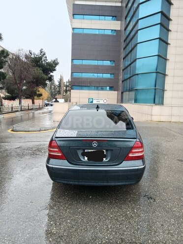 Mercedes C 240 2001, 289,000 km - 2.6 l - Xırdalan