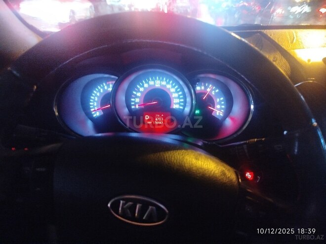Kia Sorento 2010, 177,000 km - 2.4 л - Bakı