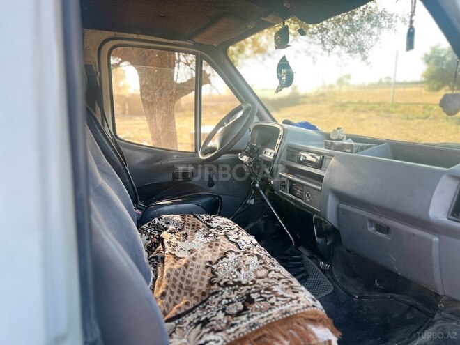 Ford Transit 1991, 288,480 km - 2.5 l - İsmayıllı