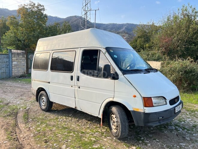 Ford Transit 1991, 288,480 km - 2.5 l - İsmayıllı