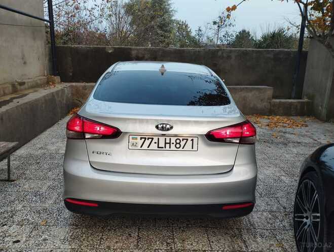 Kia Forte 2016, 180,000 km - 2.0 l - Bakı