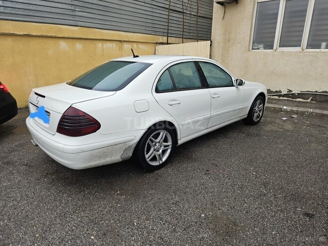 Mercedes E 200 2004, 420,000 km - 2.2 l - Bakı