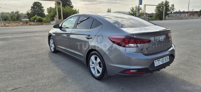 Hyundai Elantra 2019, 143,232 km - 2.0 л - Bakı