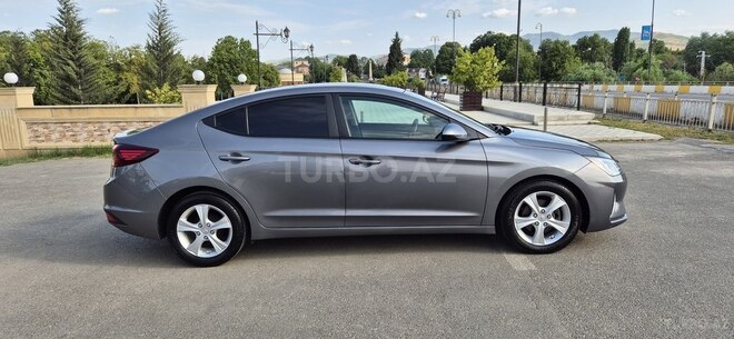 Hyundai Elantra 2019, 143,232 km - 2.0 л - Bakı