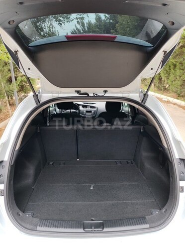 Kia Ceed SW-3