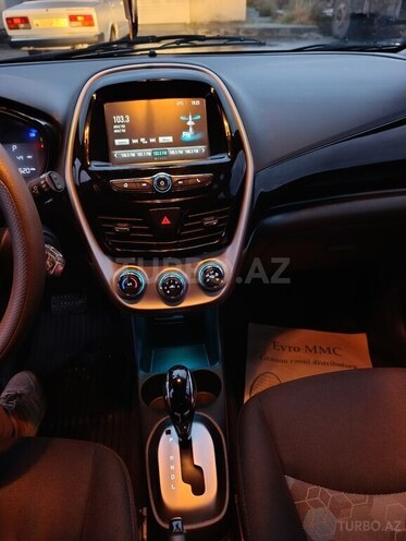 Chevrolet Spark 2016, 69,202 km - 1.4 л - Bakı