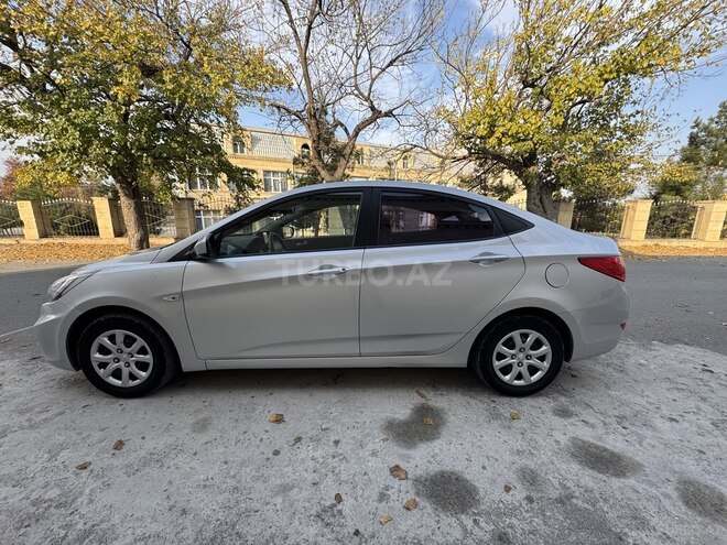 Hyundai Accent 2011, 133,900 km - 1.4 l - Gəncə
