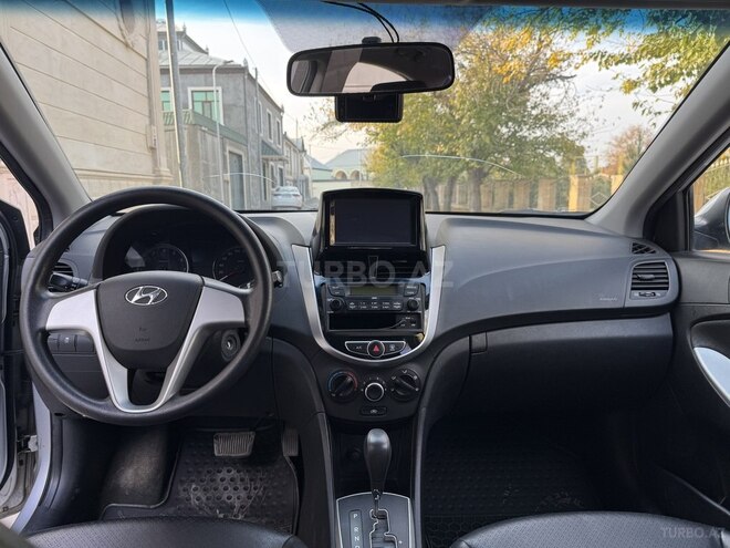 Hyundai Accent 2011, 133,900 km - 1.4 l - Gəncə