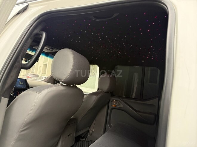 Nissan Navara 2008, 301,000 km - 2.5 л - Bakı