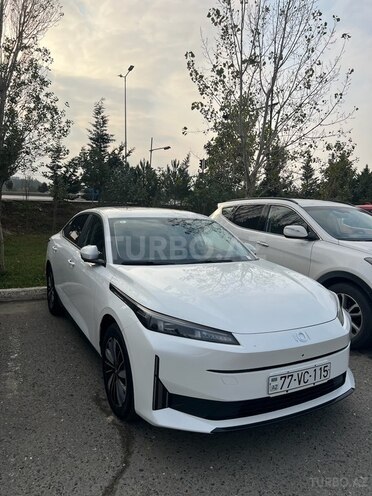 Changan Qiyuan A05 2024, 9,000 km - 1.5 l - Bakı