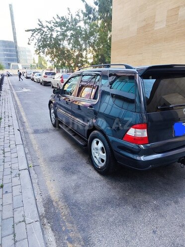 Mercedes ML 320 2002, 220,000 km - 3.2 l - Bakı