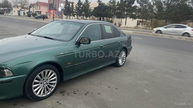 BMW 528 2000, 320,000 km - 2.8 л - Şirvan
