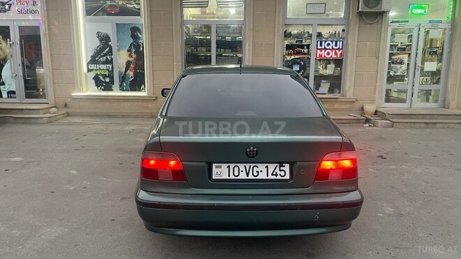 BMW 528 2000, 320,000 km - 2.8 л - Şirvan