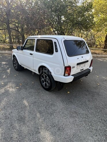 LADA (VAZ) Niva 2024, 29,000 km - 1.7 l - Gəncə