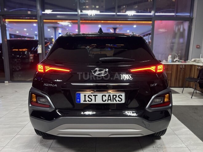 Hyundai Kona-6