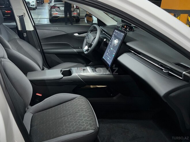 Changan Eado-6