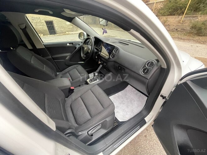 Volkswagen Tiguan 2009, 205,000 km - 2.0 l - Bakı