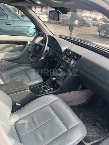 Mercedes C 240 1998, 341,000 km - 2.4 l - Bakı