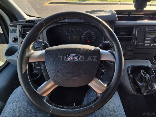 Ford Transit 2013, 215,000 km - 2.2 л - Ağcabədi