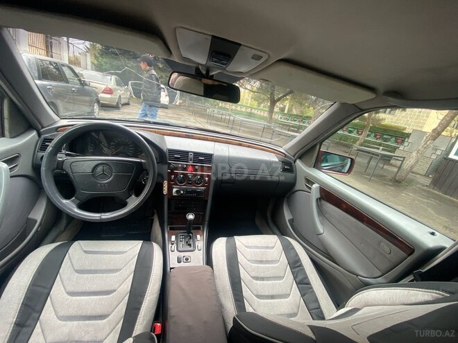 Mercedes C 180 1997, 355,593 km - 1.8 l - Bakı
