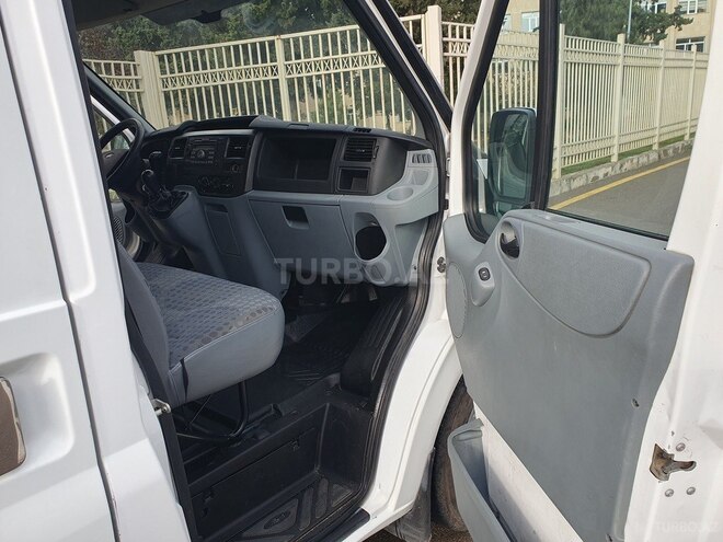 Ford Transit 2010, 121,000 km - 2.2 л - Bakı