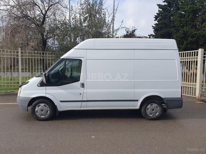 Ford Transit 2010, 121,000 km - 2.2 л - Bakı